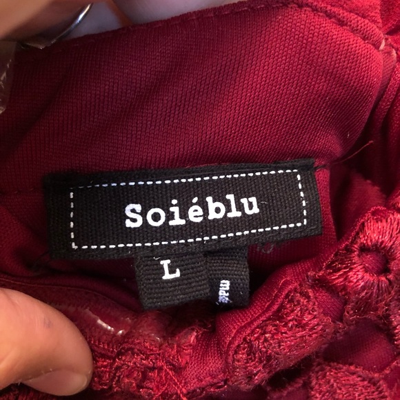 Burgandy off-shoulder long dress - Picture 4 of 6